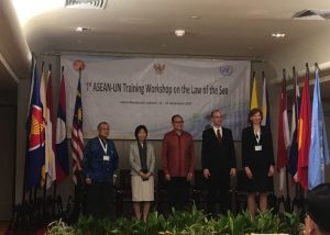 ASEAN officials gather in Jakarta to study the Law of the Sea