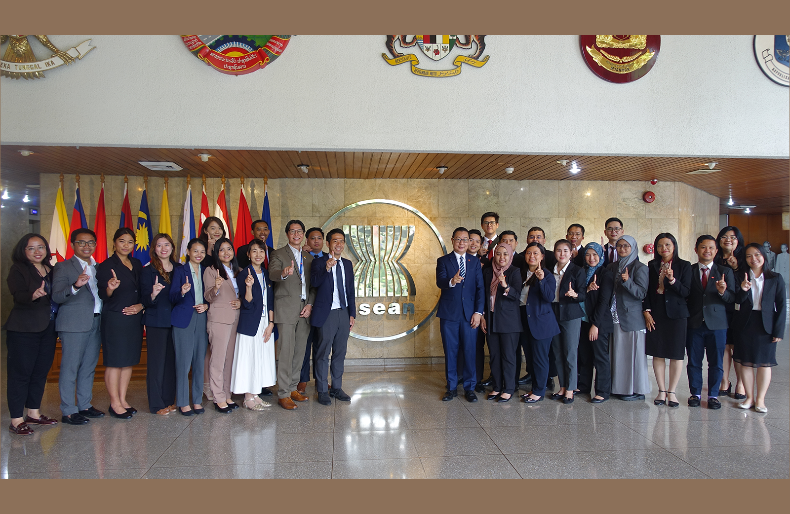 AHA Centre Executive Leadership in Emergency and Disaster Management for ASEAN Programme (ACE LEDMP) Participants Visit JMT Office