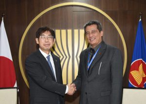 Deputy Secretary-General of ASEAN for Community and Corporate Affairs Receives Ambassador of Mission of Japan to ASEAN