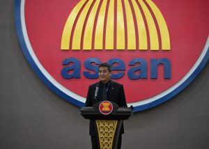 Deputy Secretary-General of ASEAN for Community and Corporate Affairs, Attends Closing Ceremony of Third ASEAN Junior Fellowship Programme