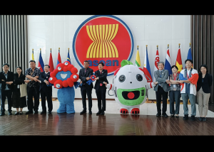 MYAKU-MYAKU and JABOT Pay Courtesy Visit to ASEAN Secretariat