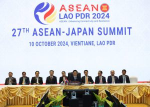 Prime Minister Sonexay Siphandone of the Lao PDR Chairs the 27th ASEAN-Japan Summit