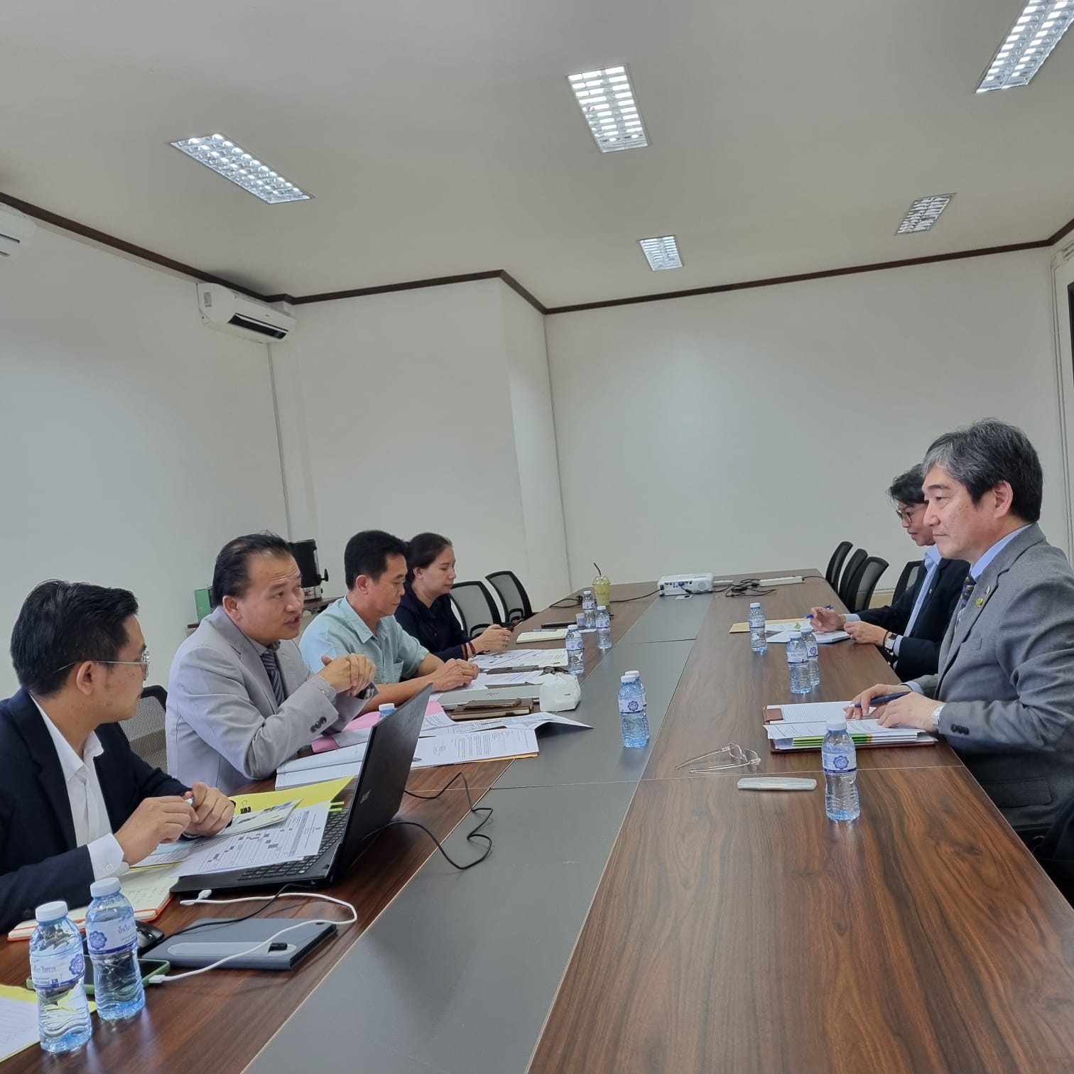 Courtesy Visit to Lao Statistics Bureau